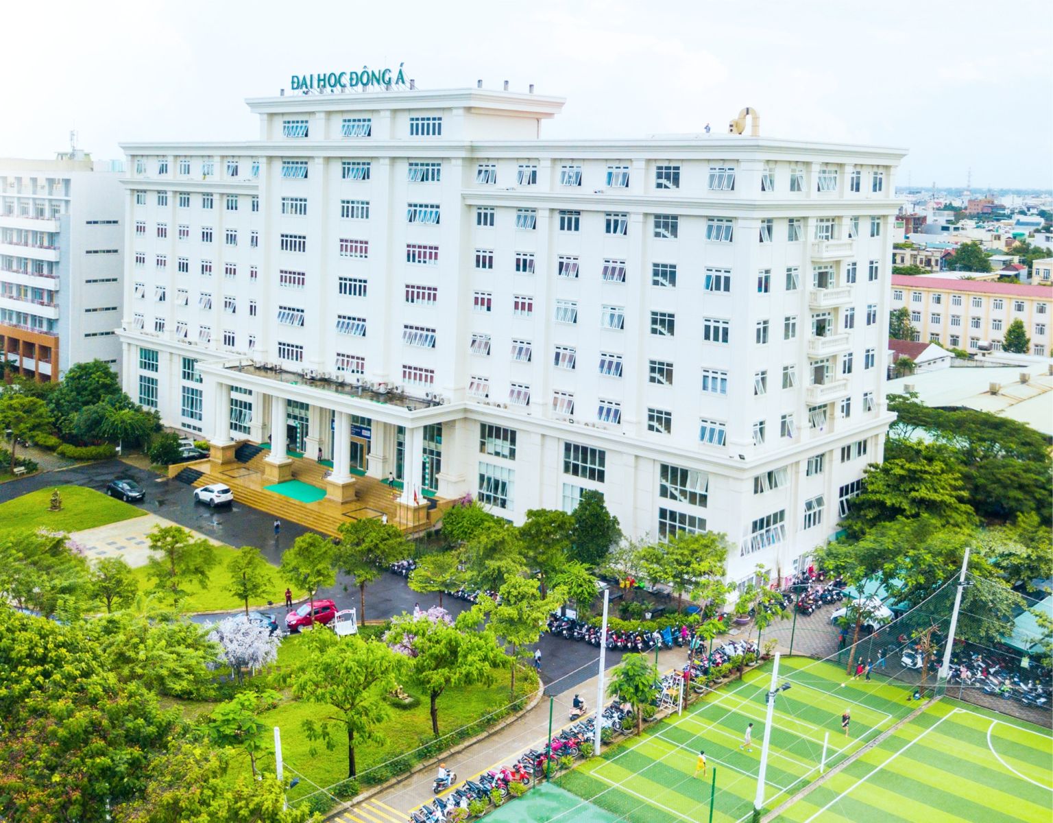 Trường Đại Học Đ&ocirc;ng &Aacute; tuyến sinh