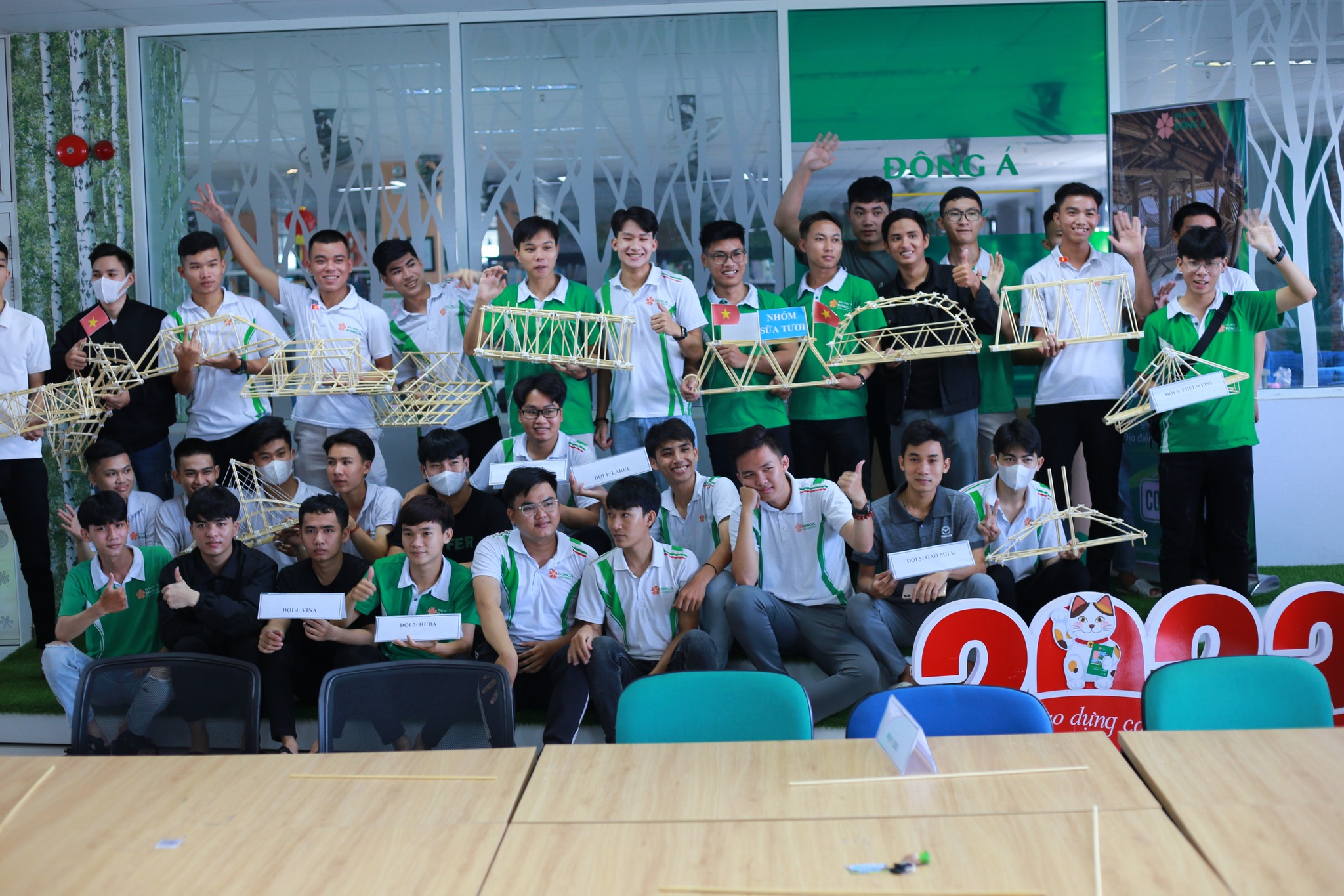 Trường Đại Học Đ&ocirc;ng &Aacute; cơ hội việc l&agrave;m sau khi ra trường