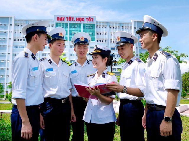 Học Viện Hải Qu&acirc;n tuyển sinh
