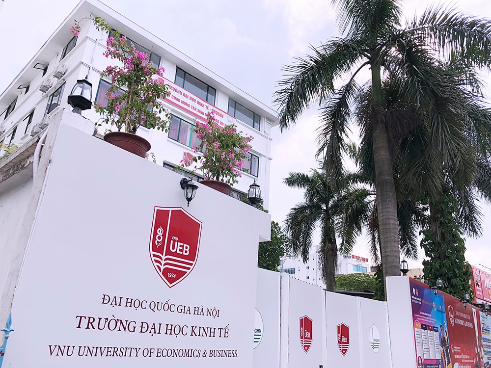 Điểm Chuẩn Trúng Tuyển Đại Học Kinh Tế ĐHQG Hà Nội Năm 2023