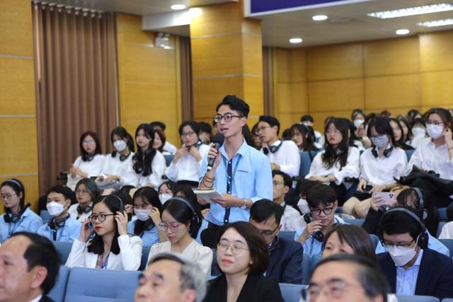Học Viện Ngoại Giao học ph&iacute;